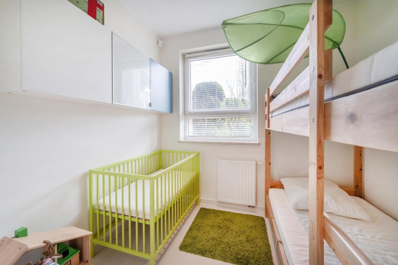Apartament Rodzinny Family Garden Ястшембя-Гура Экстерьер фото